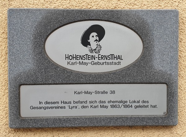 Lyra Gedenktafel